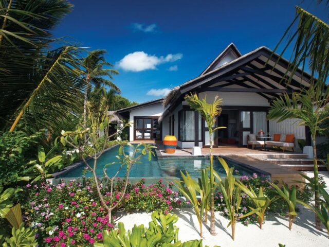 https://2026.holiyeah.com/wp-content/uploads/2023/09/ozen-life-maadhoo-maldives-640x480.jpg
