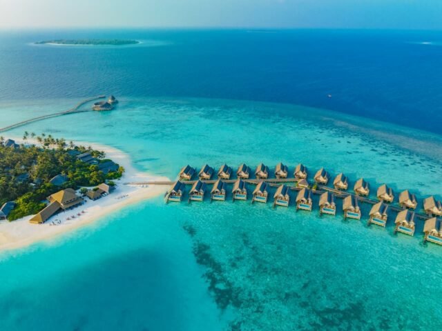Emerald Faarufushi